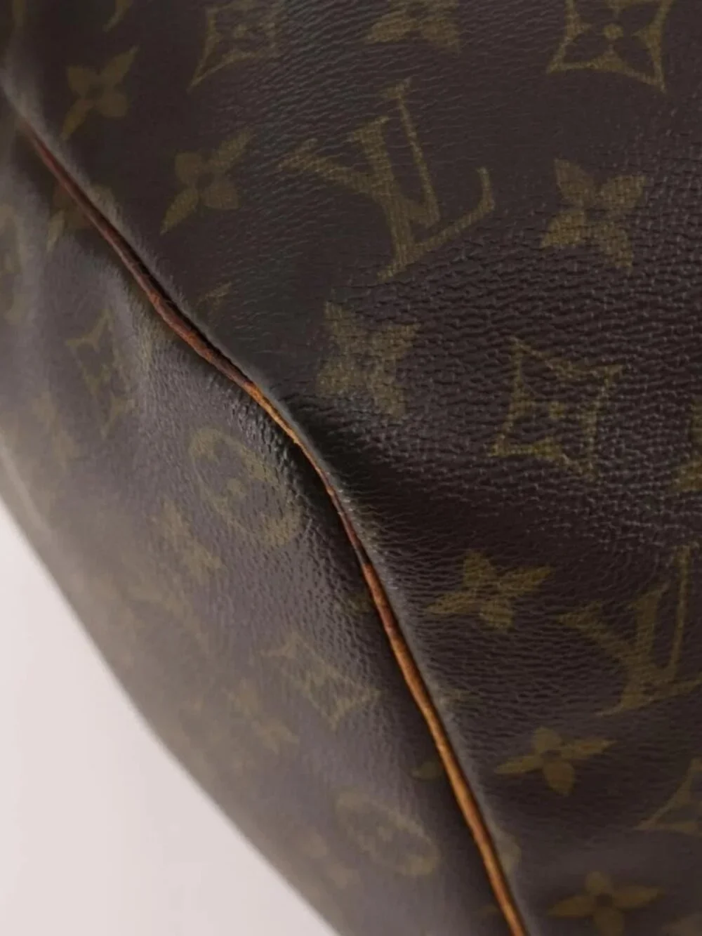 LOUIS VUITTON Monogram Keepall 45 Boston Bag - Picture 3 of 16